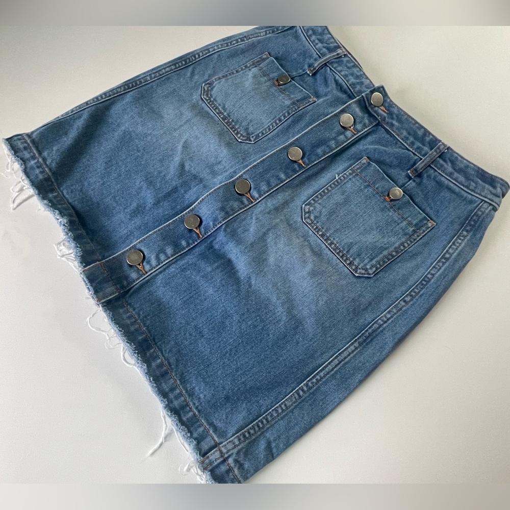 LOFT Ann Taylor Blue Jean Short Denim Skirt Raw Hem Pockets Size 8 New - Picture 5 of 16